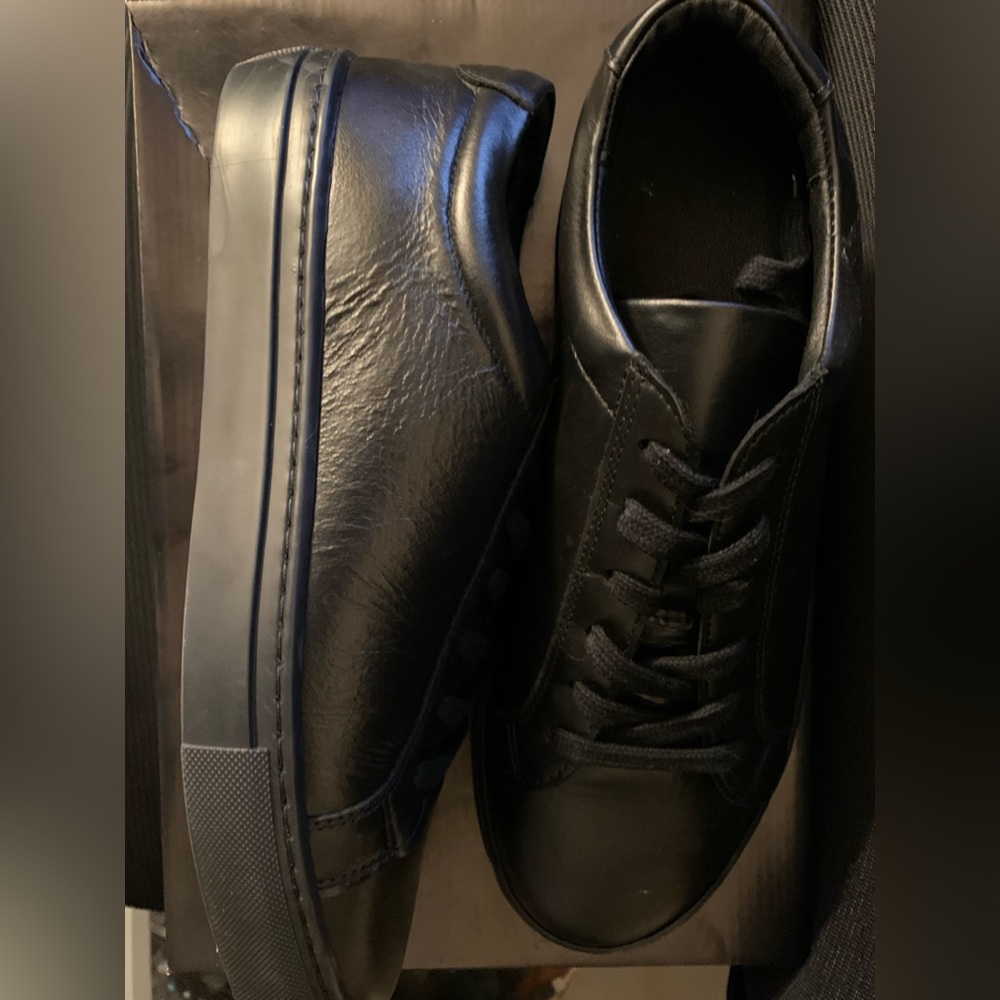 Simons real leather court shoes black size 42 or 9
